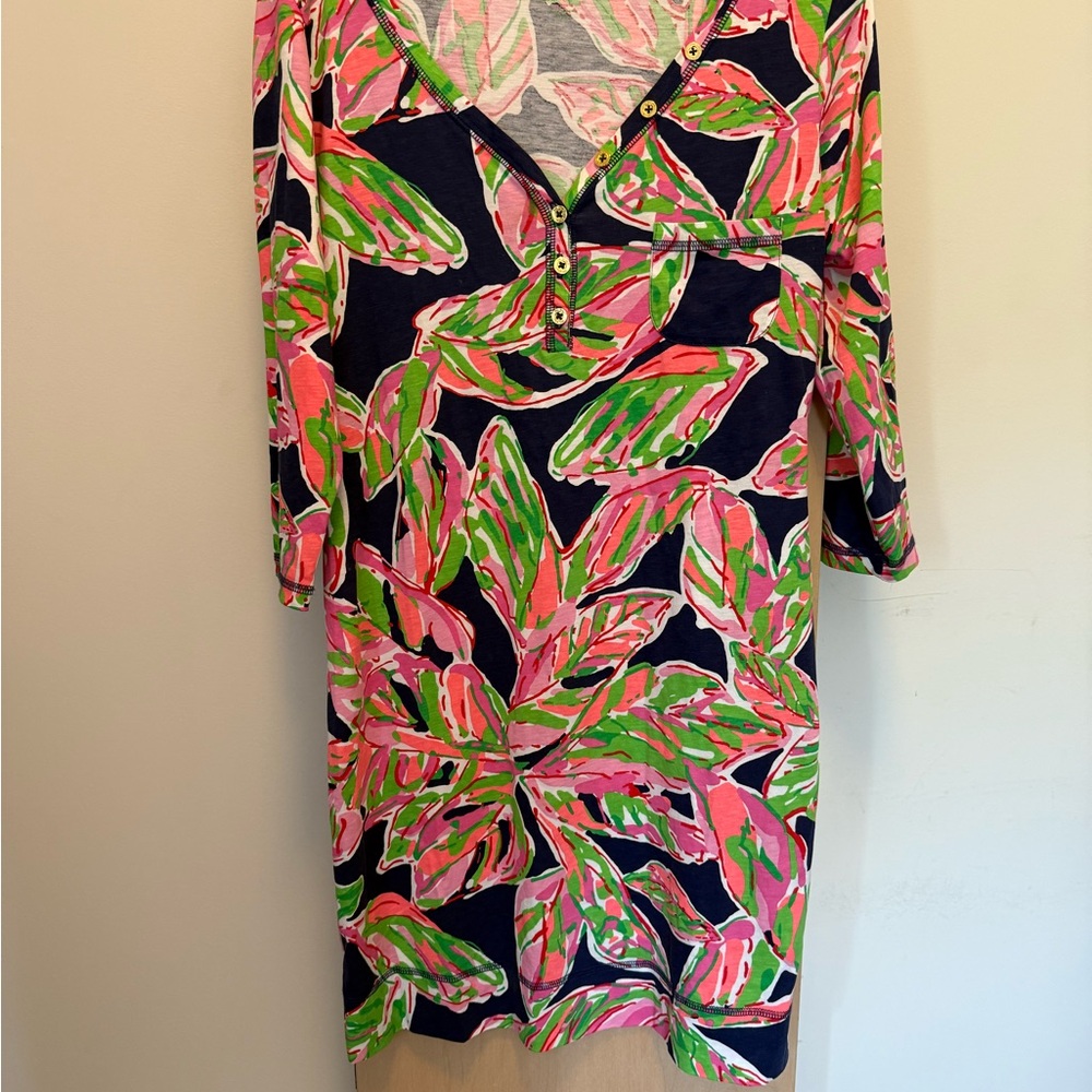 Lilly Pulitzer Vibrant Pink and Green Leaf dress, Worn 1x excellent condition